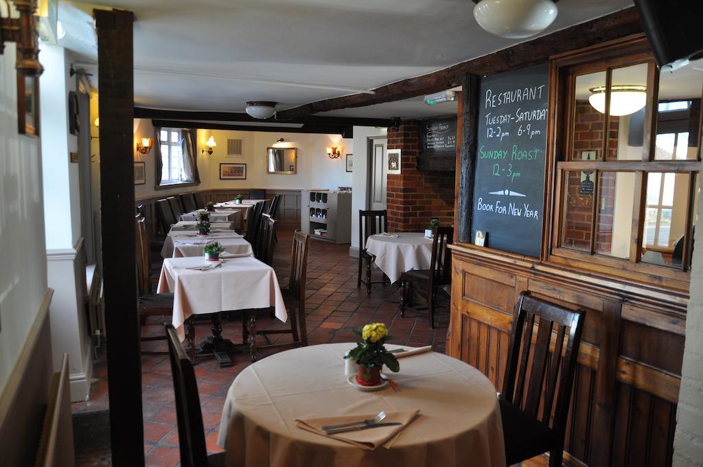 The Crown Inn Benson Exterior photo
